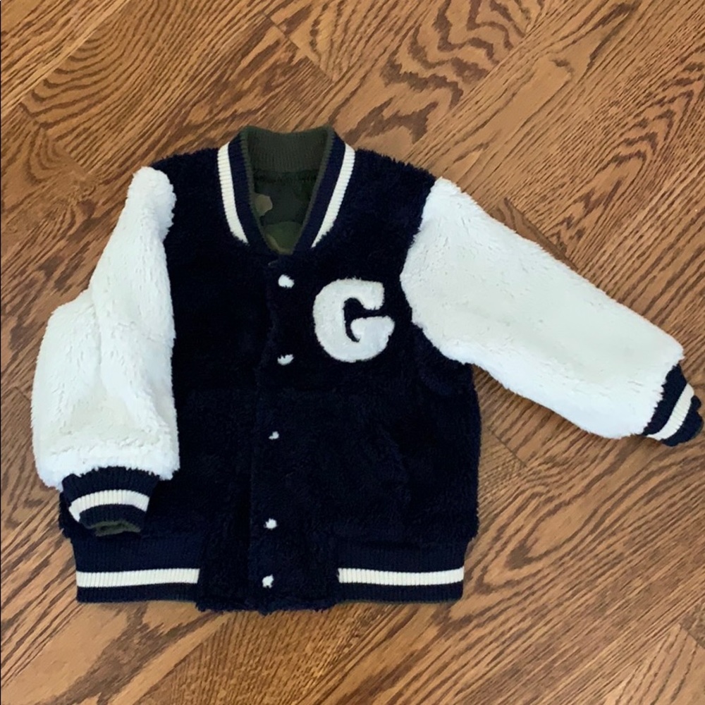 Gap Toddler Reversible Camo & Fleece Jacket 12-18